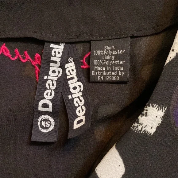 Desigual Sleevelesss Blouse - Picture 5 of 6